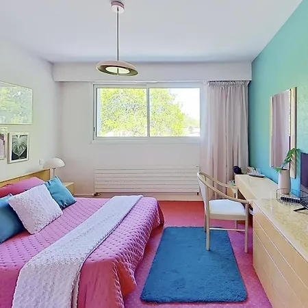 Les Jardins De La Muse, Piscine Couverte, Et Fitness בית הארחה
