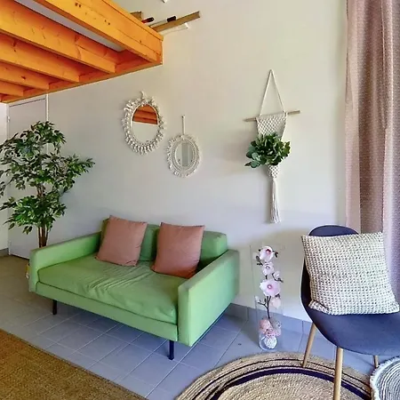 Les Jardins De La Muse, Piscine Couverte, Et Fitness Guest house Basse-Goulaine
