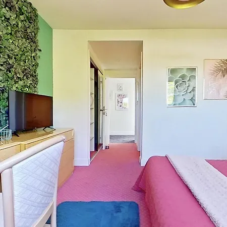 Les Jardins De La Muse, Piscine Couverte, Et Fitness *