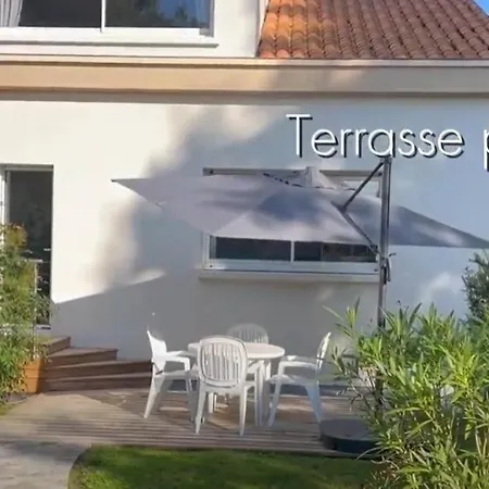 Les Jardins De La Muse, Piscine Couverte, Et Fitness בית הארחה Basse-Goulaine