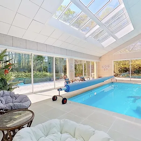 ゲストハウス Les Jardins De La Muse, Piscine Couverte, Et Fitness Basse-Goulaine