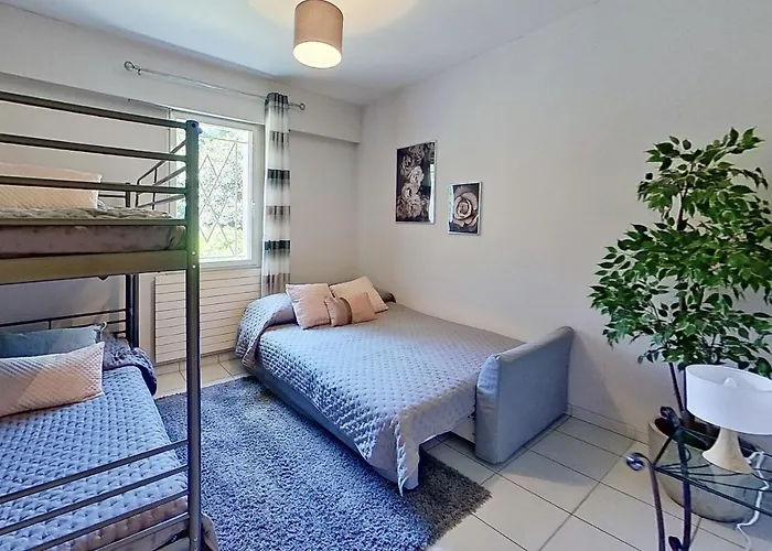 Les Jardins De La Muse, Piscine Couverte, Et Fitness Gasthuis