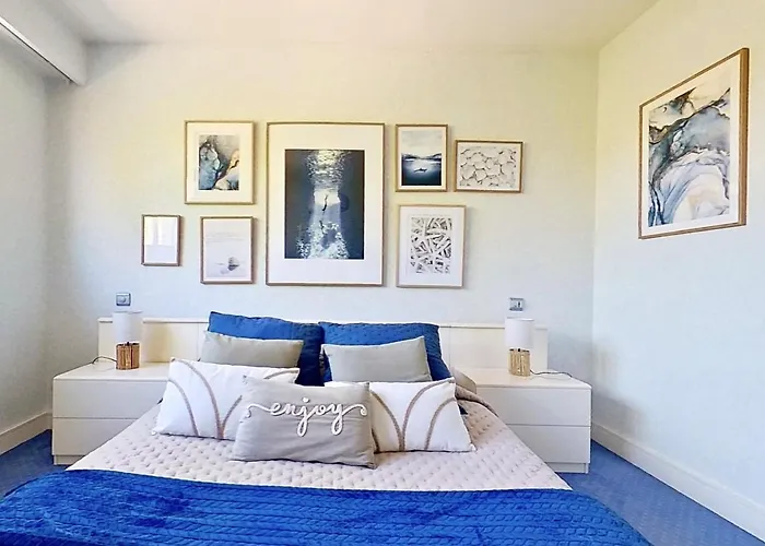 Les Jardins De La Muse, Piscine Couverte, Et Fitness