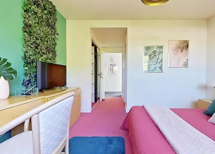 Les Jardins De La Muse, Piscine Couverte, Et Fitness *