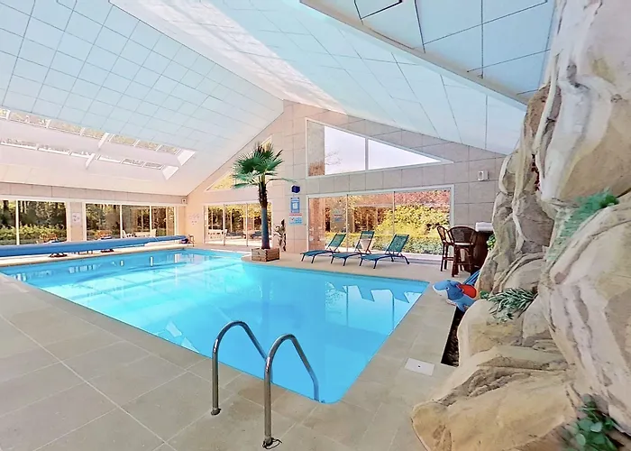 Les Jardins De La Muse, Piscine Couverte, Et Fitness Gasthuis Basse-Goulaine