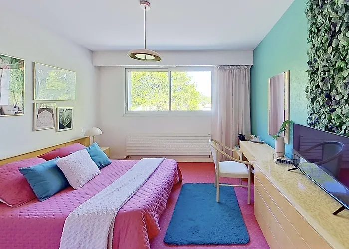 Les Jardins De La Muse, Piscine Couverte, Et Fitness *