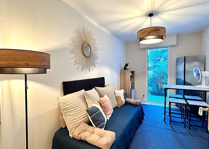 Les Jardins De La Muse, Piscine Couverte, Et Fitness *